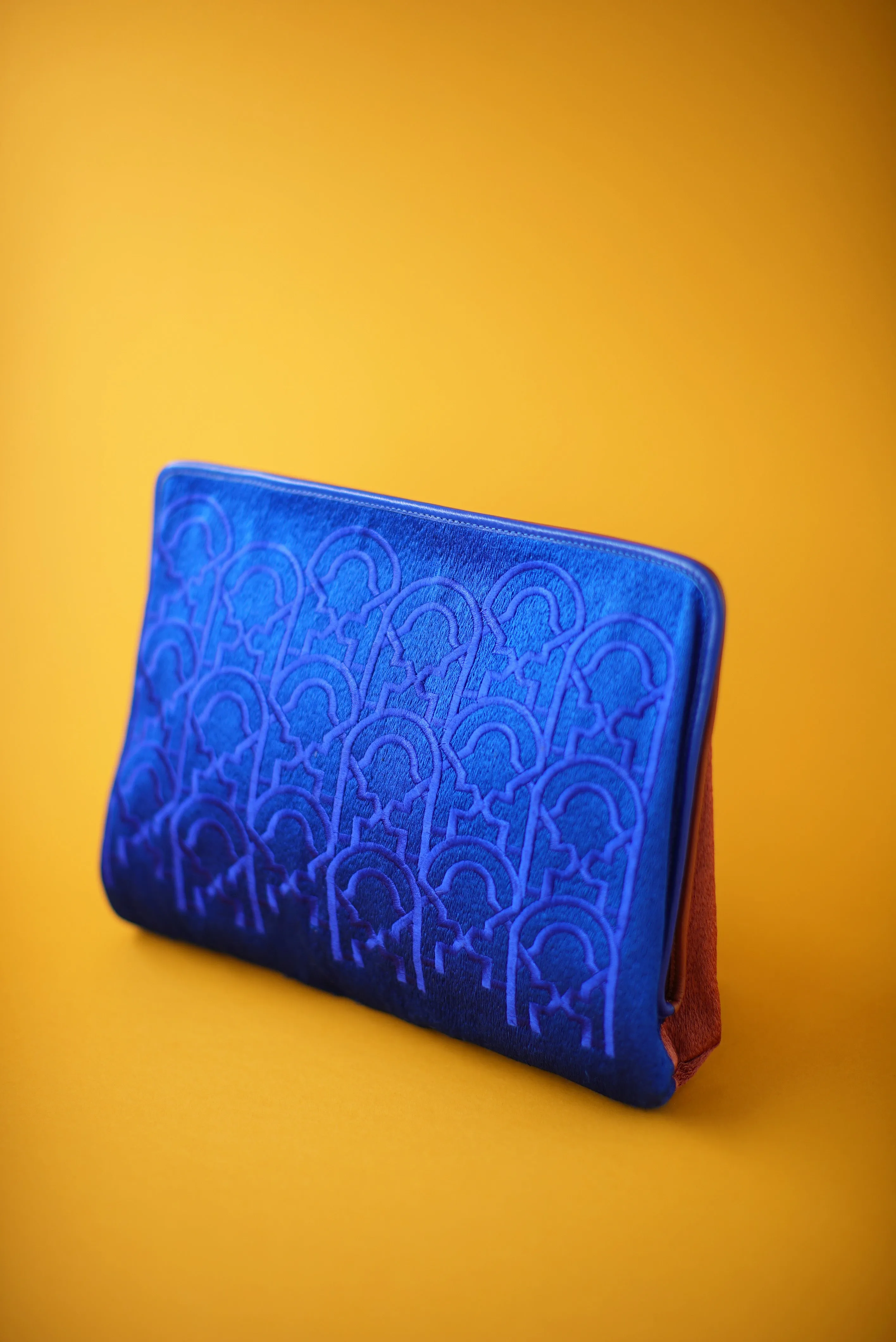 Farida Clutch