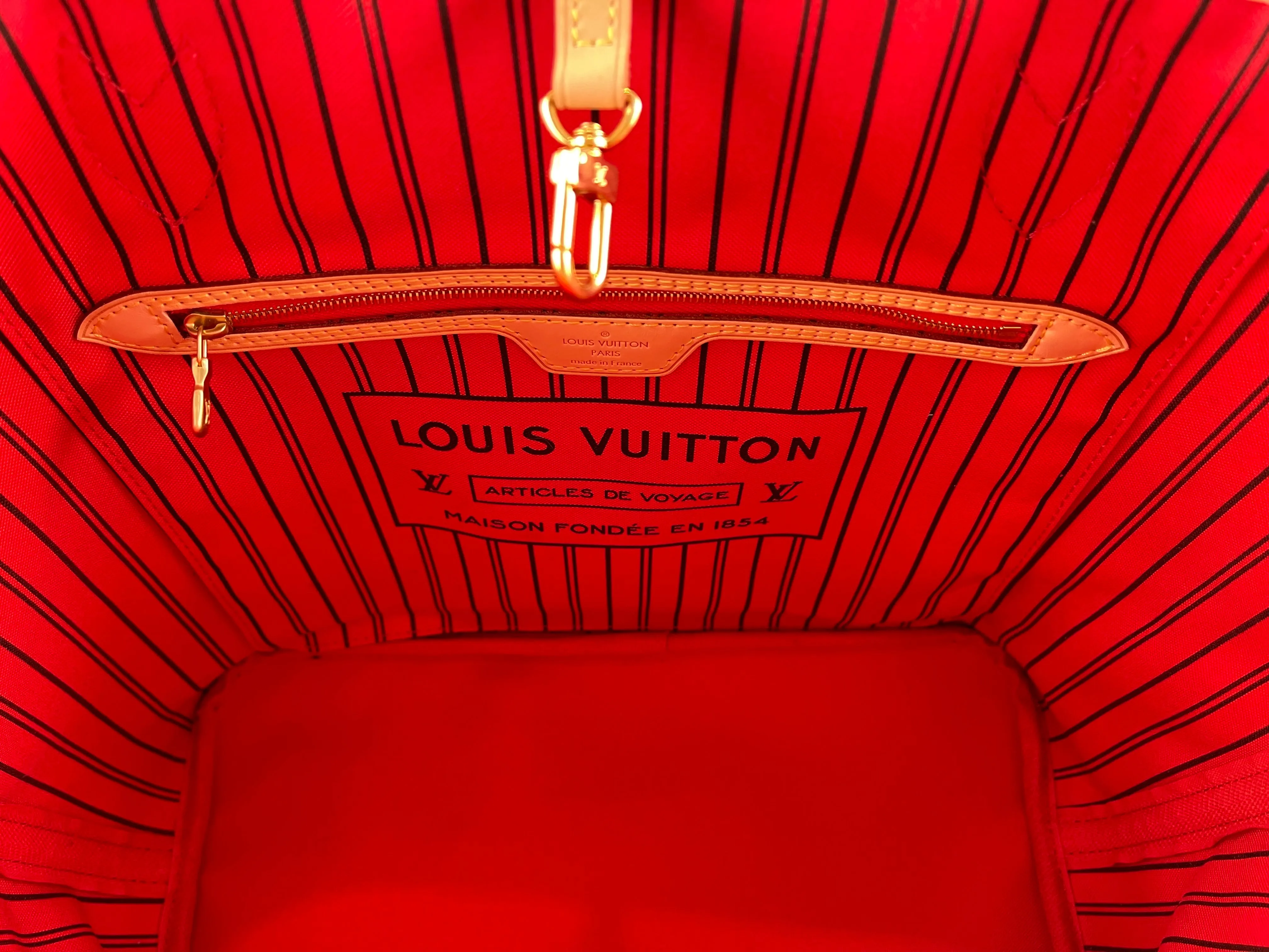 Louis Vuitton Limited Edition Palm Print Neverfull MM - Red Lining