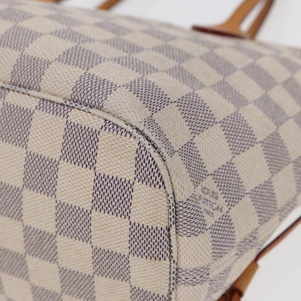 Louis Vuitton Neverfull PM
