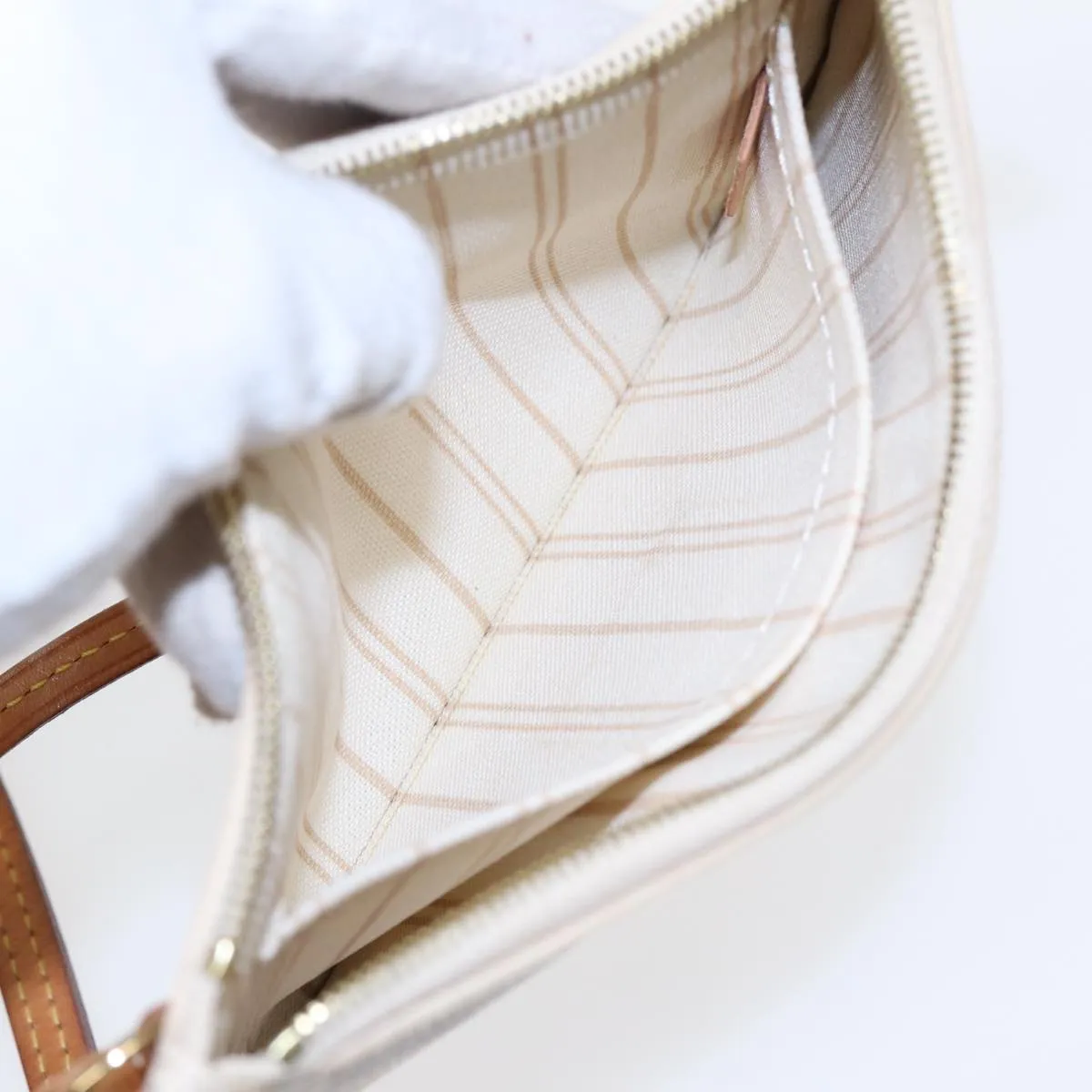 Louis Vuitton Neverfull PM