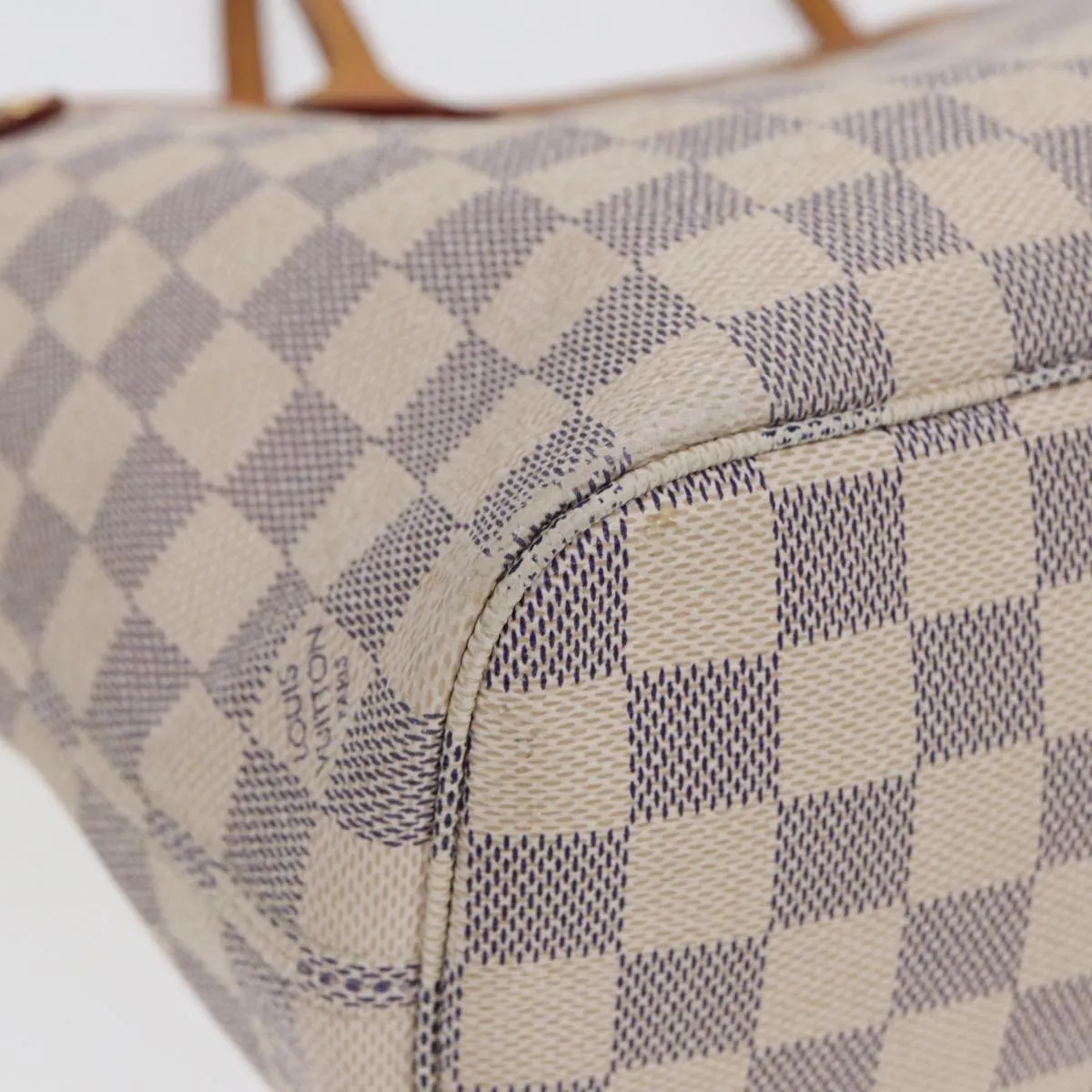 Louis Vuitton Neverfull PM