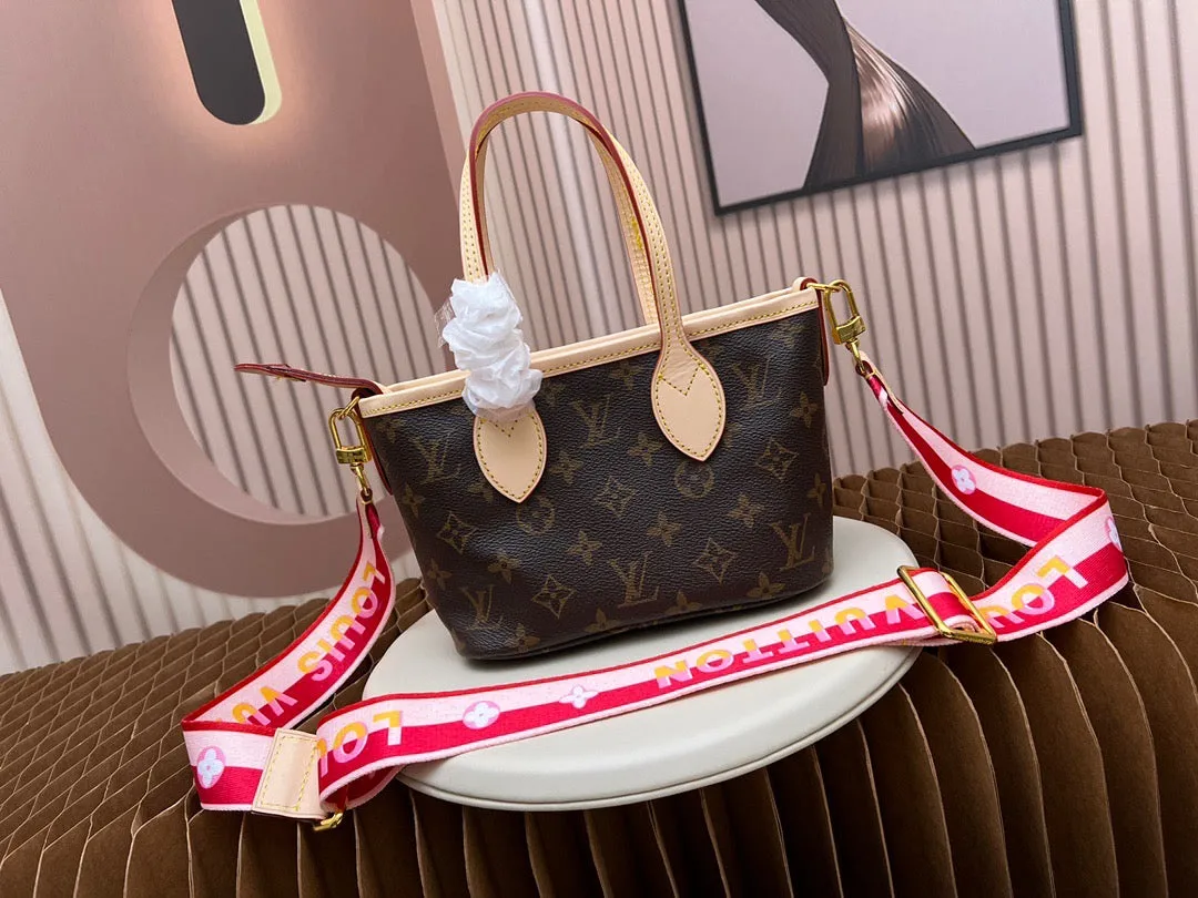LV Neverfull BB Monogram Canvas