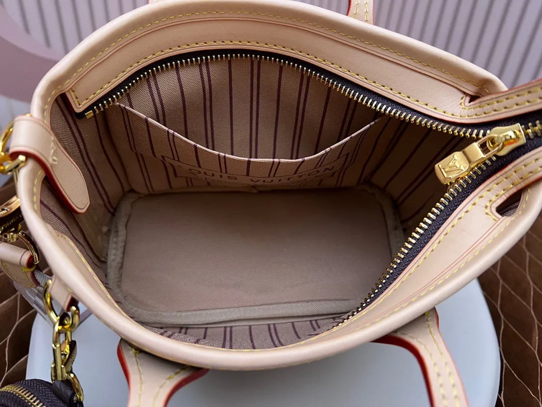 LV Neverfull BB Monogram Canvas