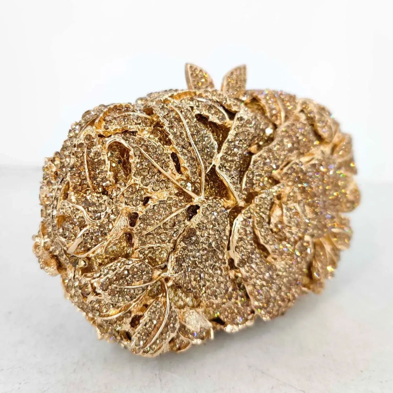 Women's Gold Flower Clutch Evening Bags: Bridal Wedding Handbags for Formal Parties with Rhinestone Floral Purses